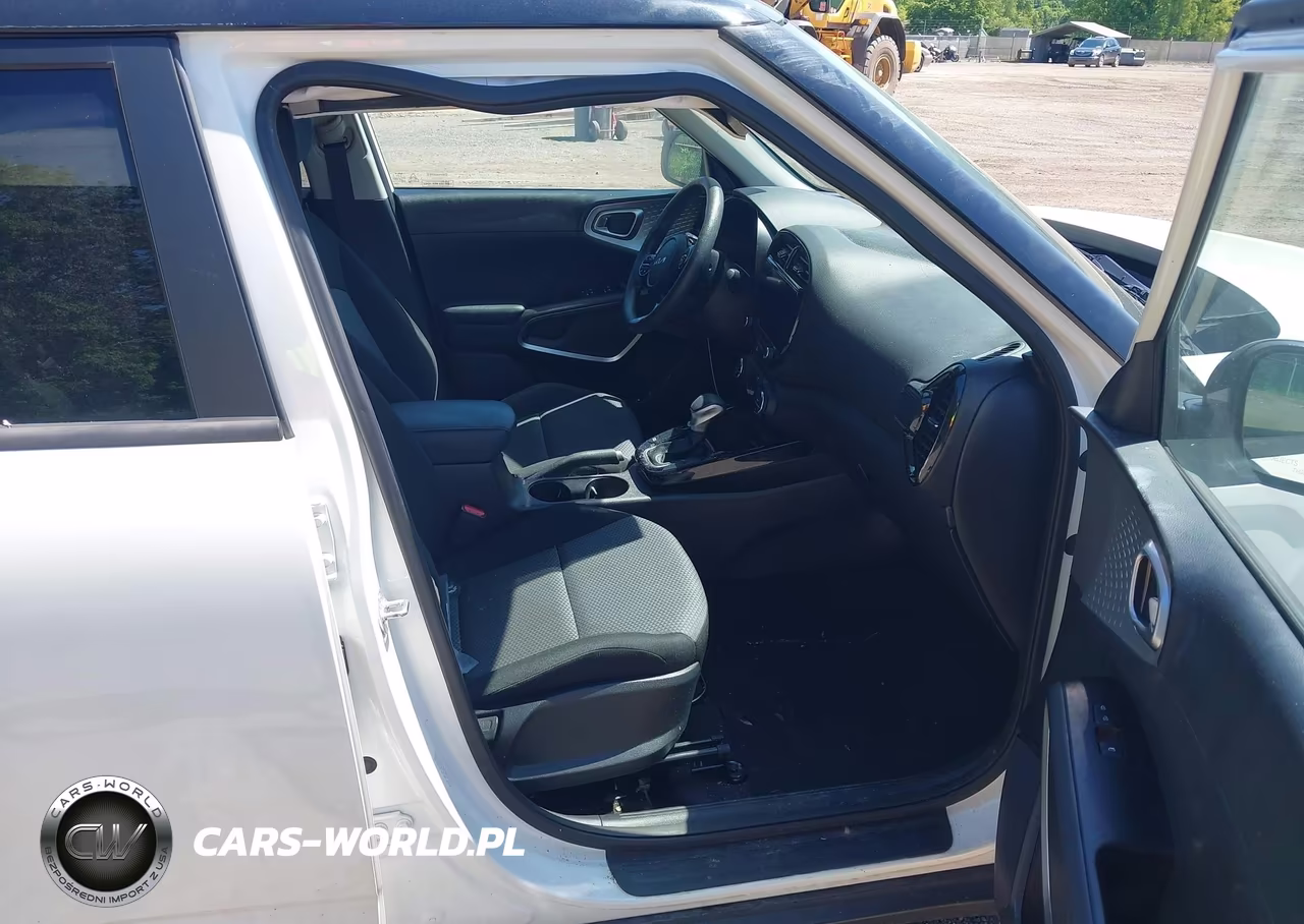 2024 Kia Soul S VIN:KNDJ23AU4R7219050 - 5