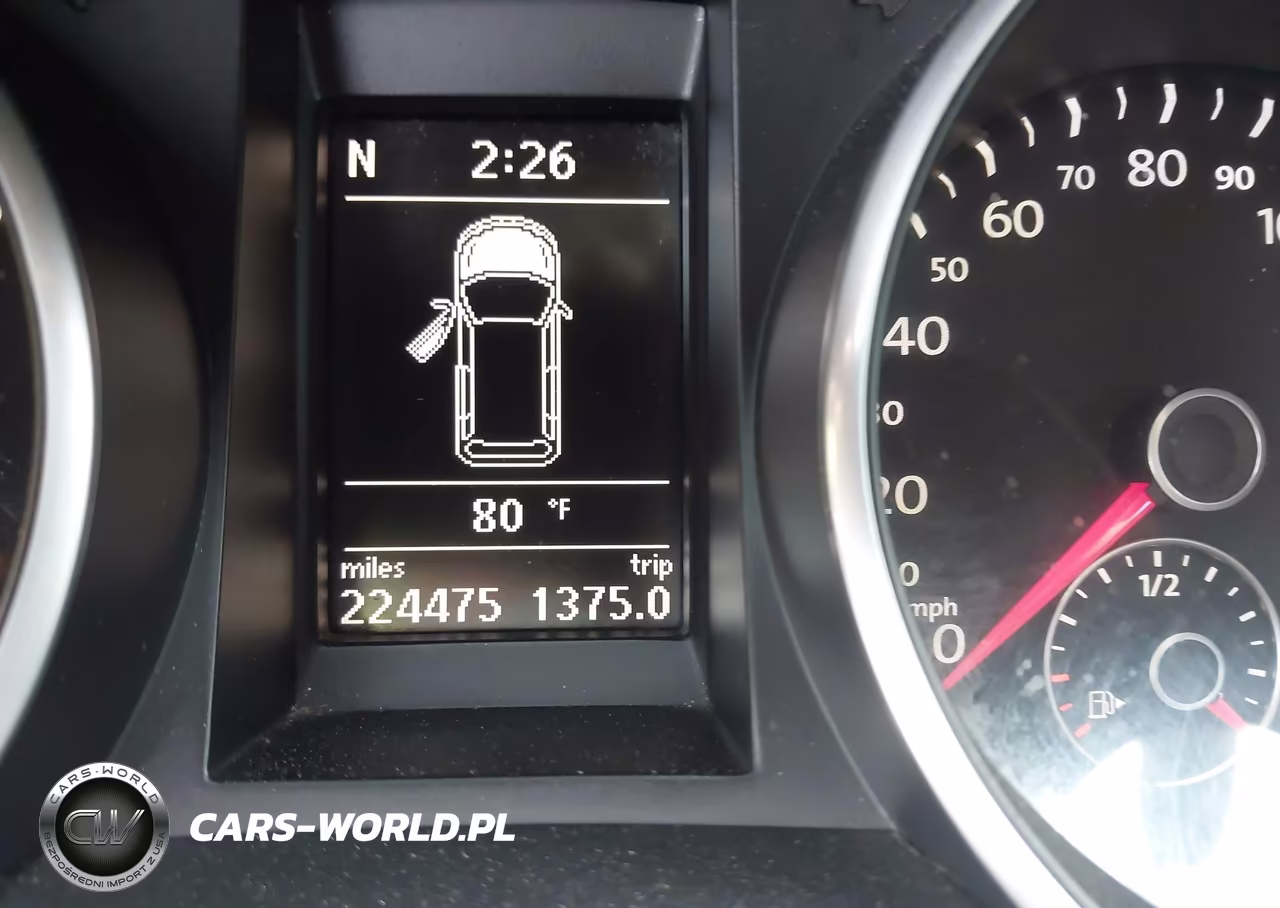 2010 Volkswagen Gti 4-Door VIN:WVWHD7AJ2AW243217 - 16