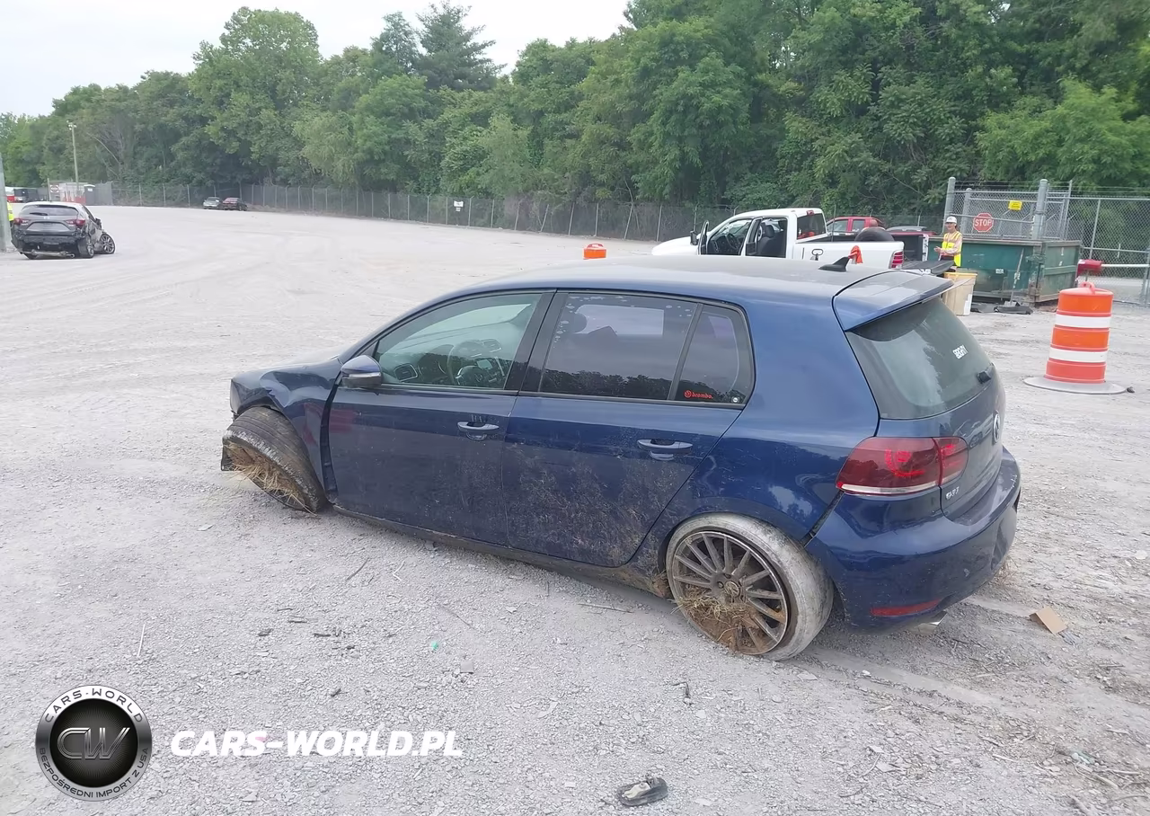 2010 Volkswagen Gti 4-Door VIN:WVWHD7AJ2AW243217 - 3