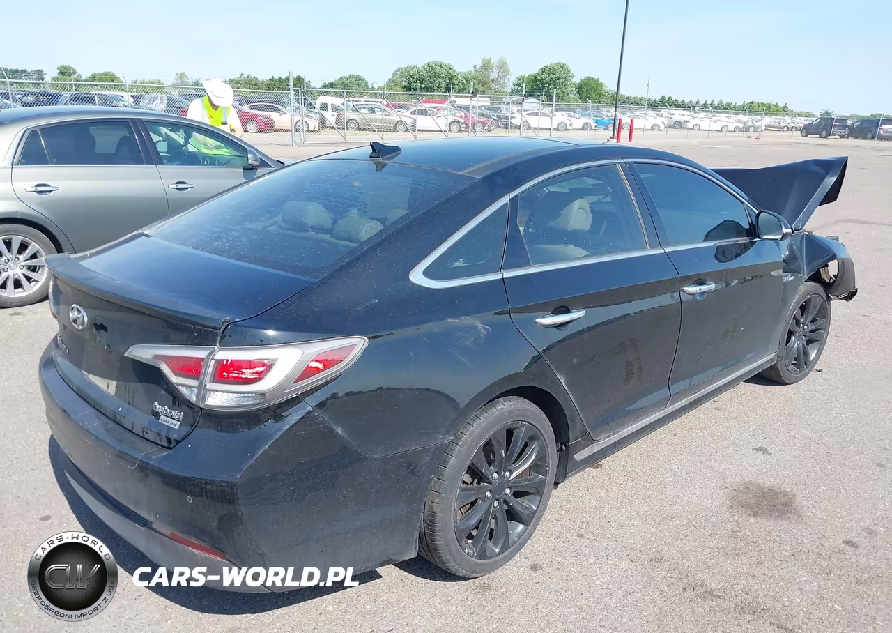 2016 Hyundai Sonata Hybrid Limited VIN:KMHE34L10GA017177 - 4