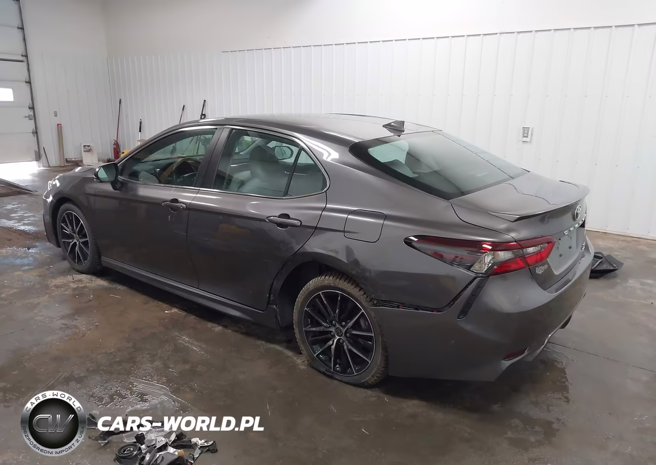2024 Toyota Camry Se VIN:4T1G11BKXRU117036 - 3
