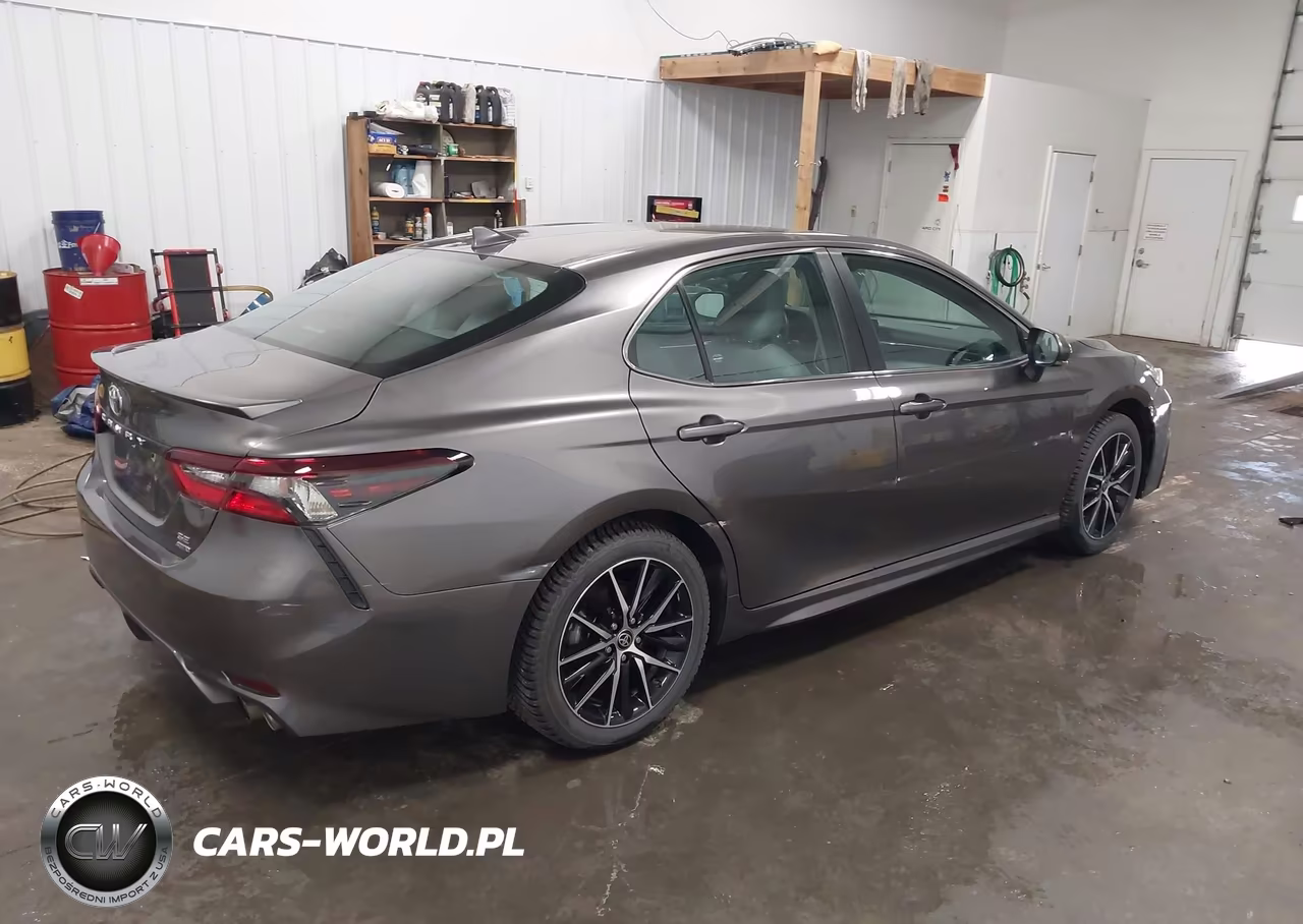 2024 Toyota Camry Se VIN:4T1G11BKXRU117036 - 4