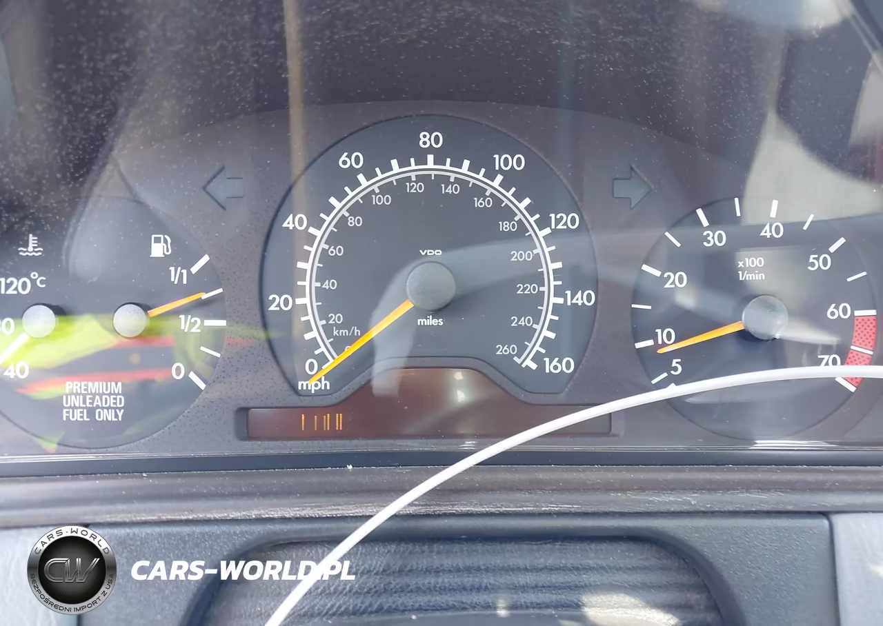 1998 Mercedes-Benz E 320 VIN:WDBJF65F0WA605821 - 7