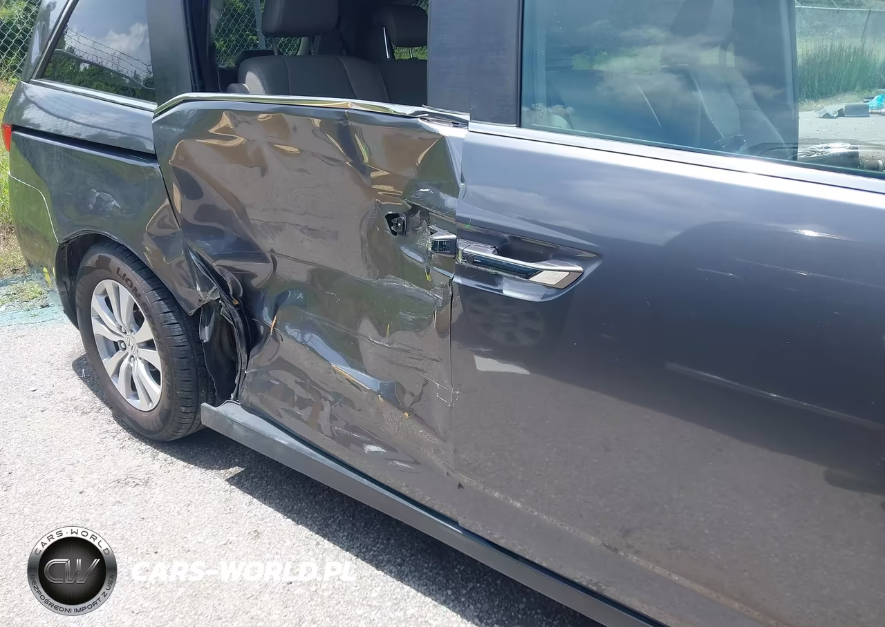 2017 Honda Odyssey Ex-L VIN:5FNRL5H67HB021476 - 6
