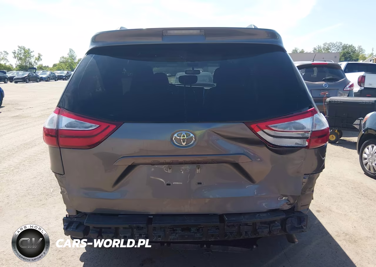2017 Toyota Sienna Le 8 Passenger VIN:5TDKZ3DC7HS887013 - 17