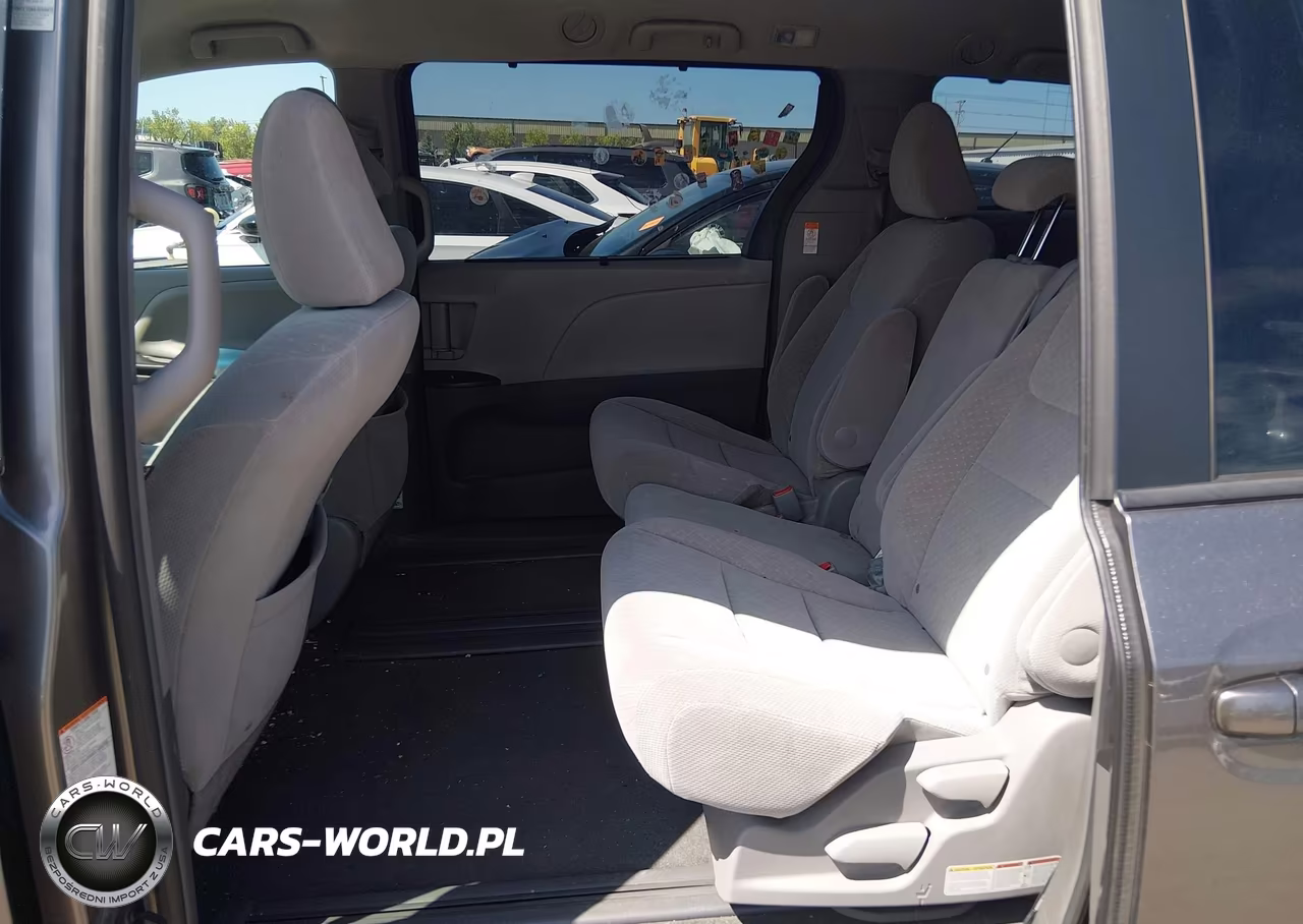 2017 Toyota Sienna Le 8 Passenger VIN:5TDKZ3DC7HS887013 - 8