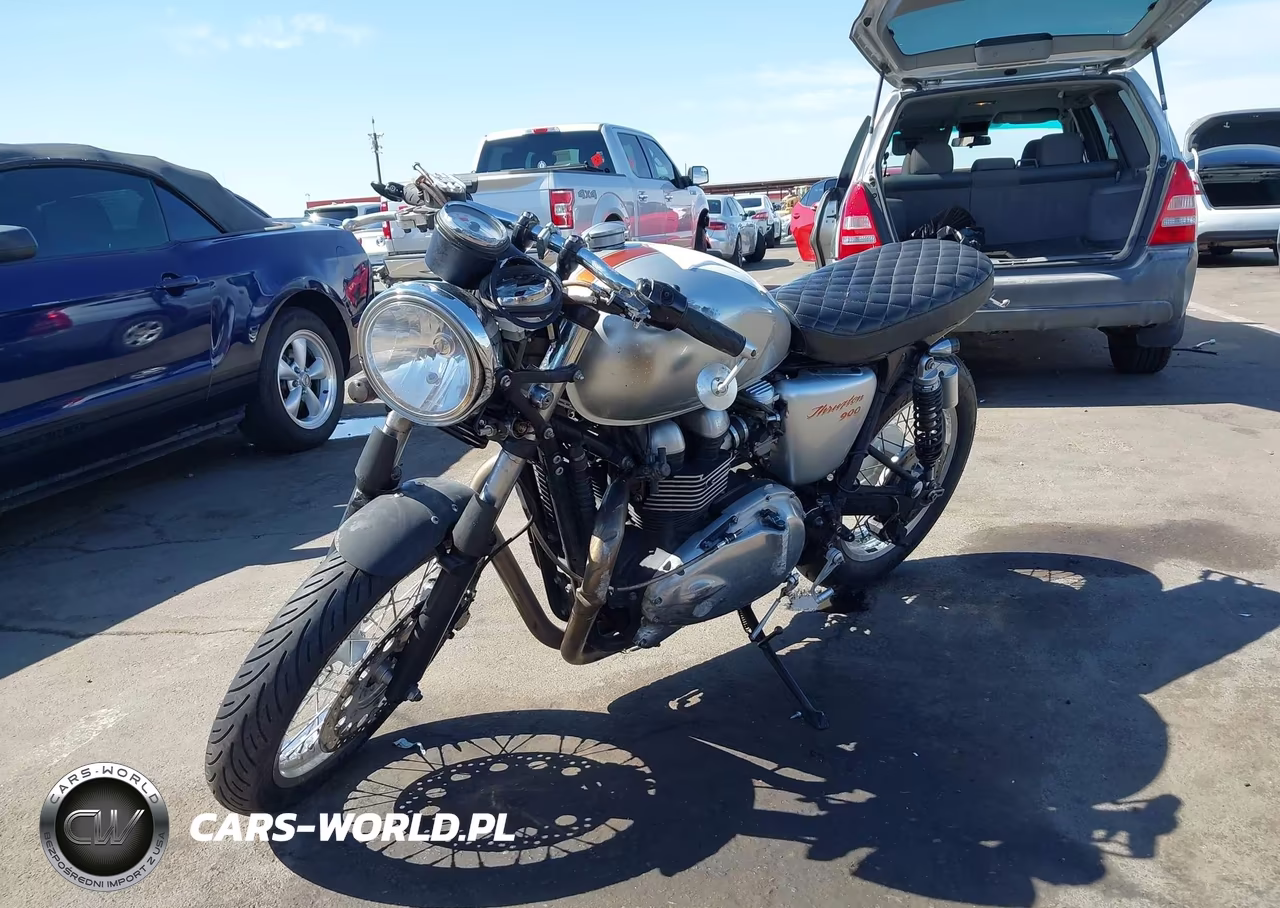 2013 Triumph Motorcycle Thruxton VIN:SMT920K19DT570186 - 2