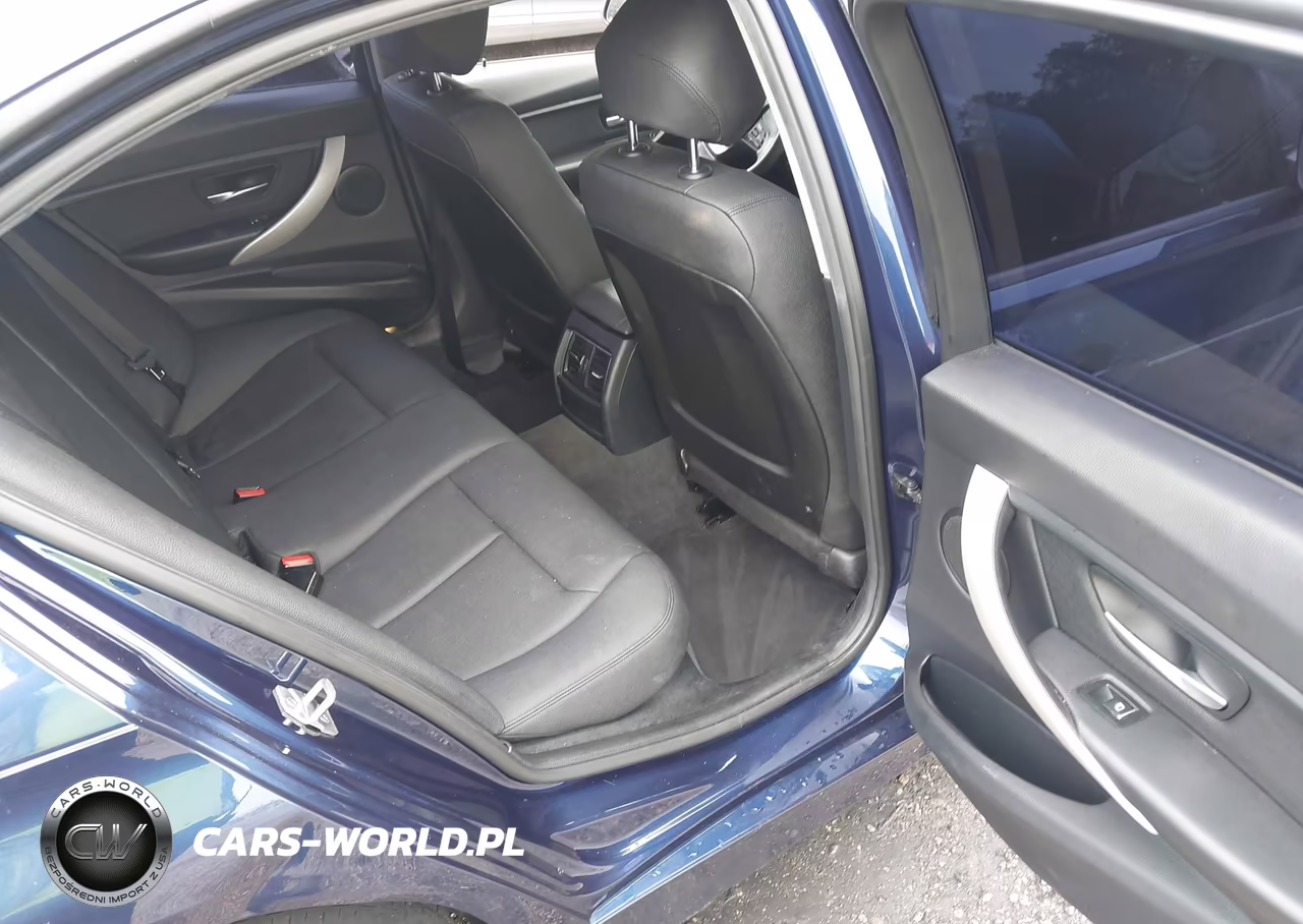 2017 BMW 320I VIN:WBA8E1G31HNU18332 - 8