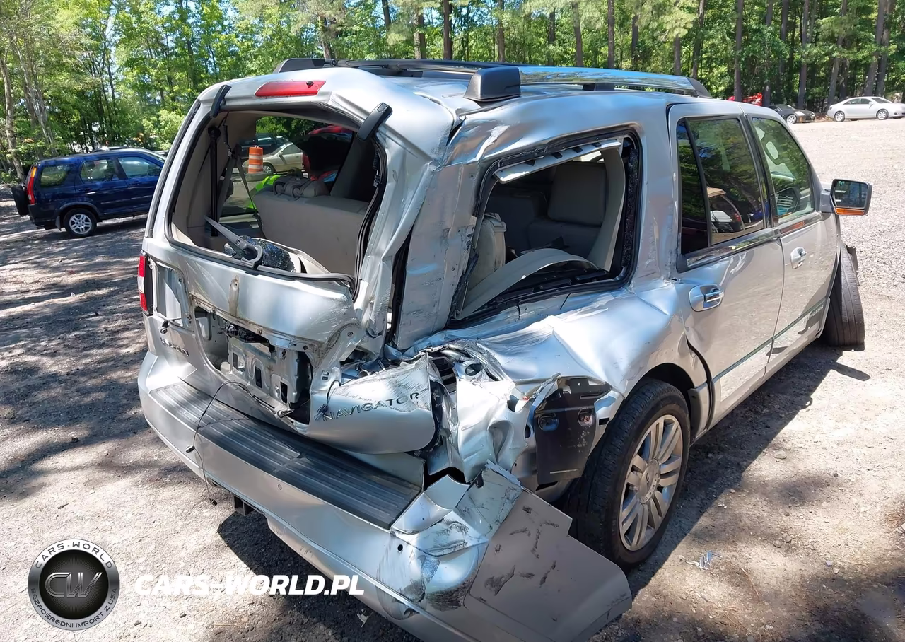 2011 Lincoln Navigator VIN:5LMJJ2J50BEJ04347 - 6