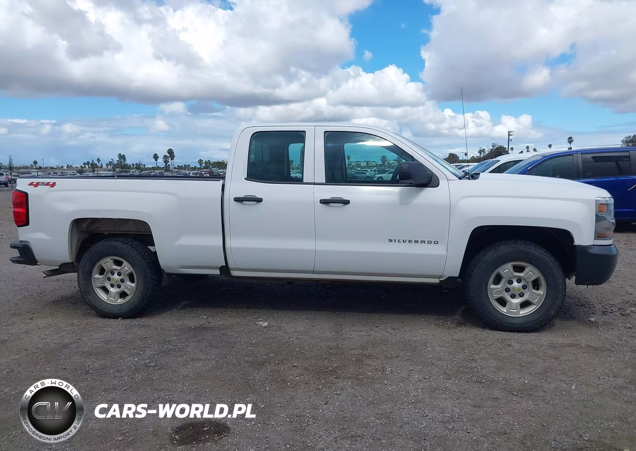2018 Chevrolet Silverado 1500 Wt VIN:1GCVKNEHXJZ119182 - 17