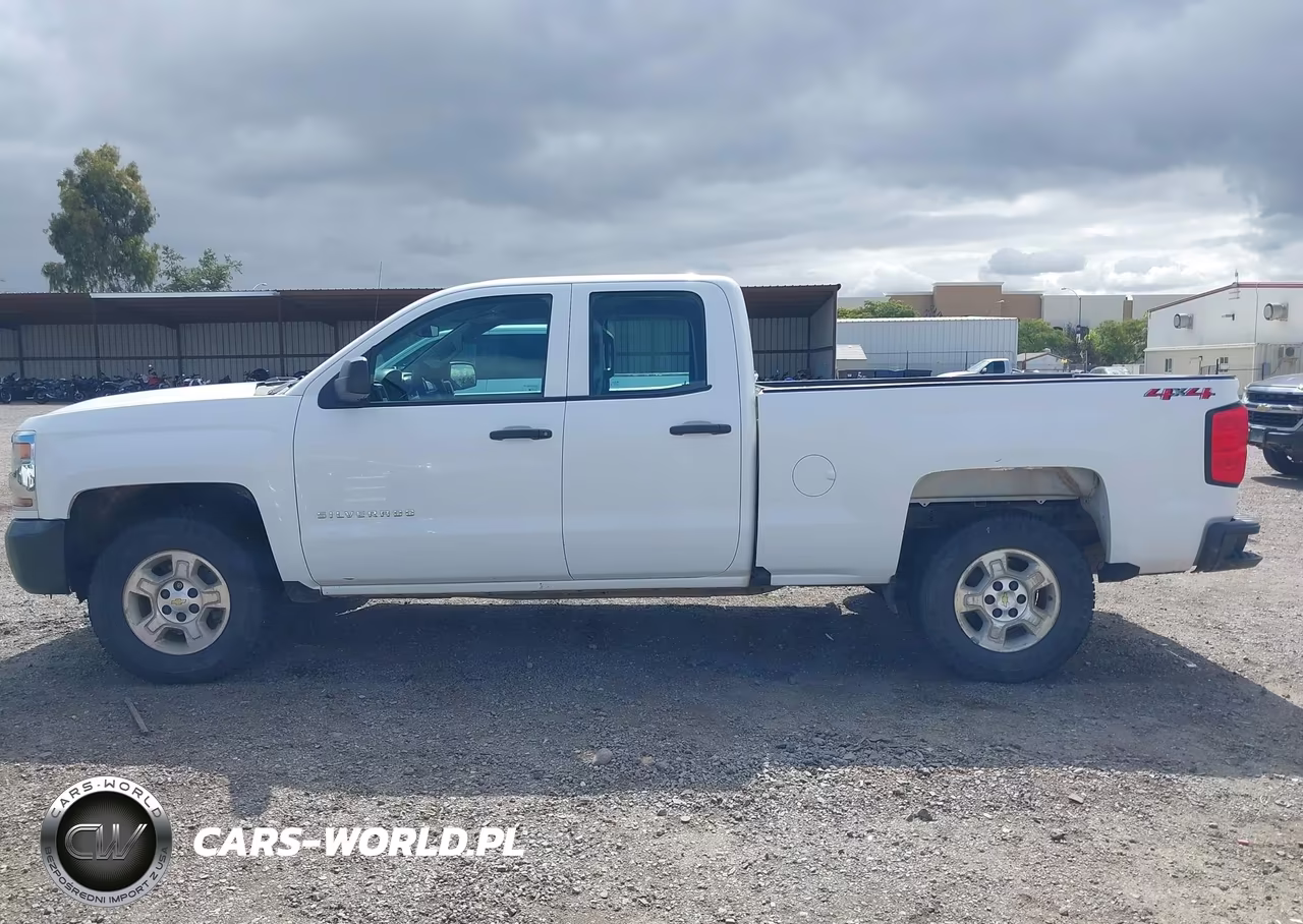 2018 Chevrolet Silverado 1500 Wt VIN:1GCVKNEHXJZ119182 - 18