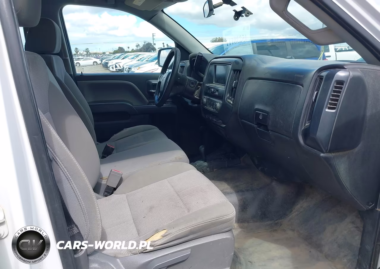 2018 Chevrolet Silverado 1500 Wt VIN:1GCVKNEHXJZ119182 - 5