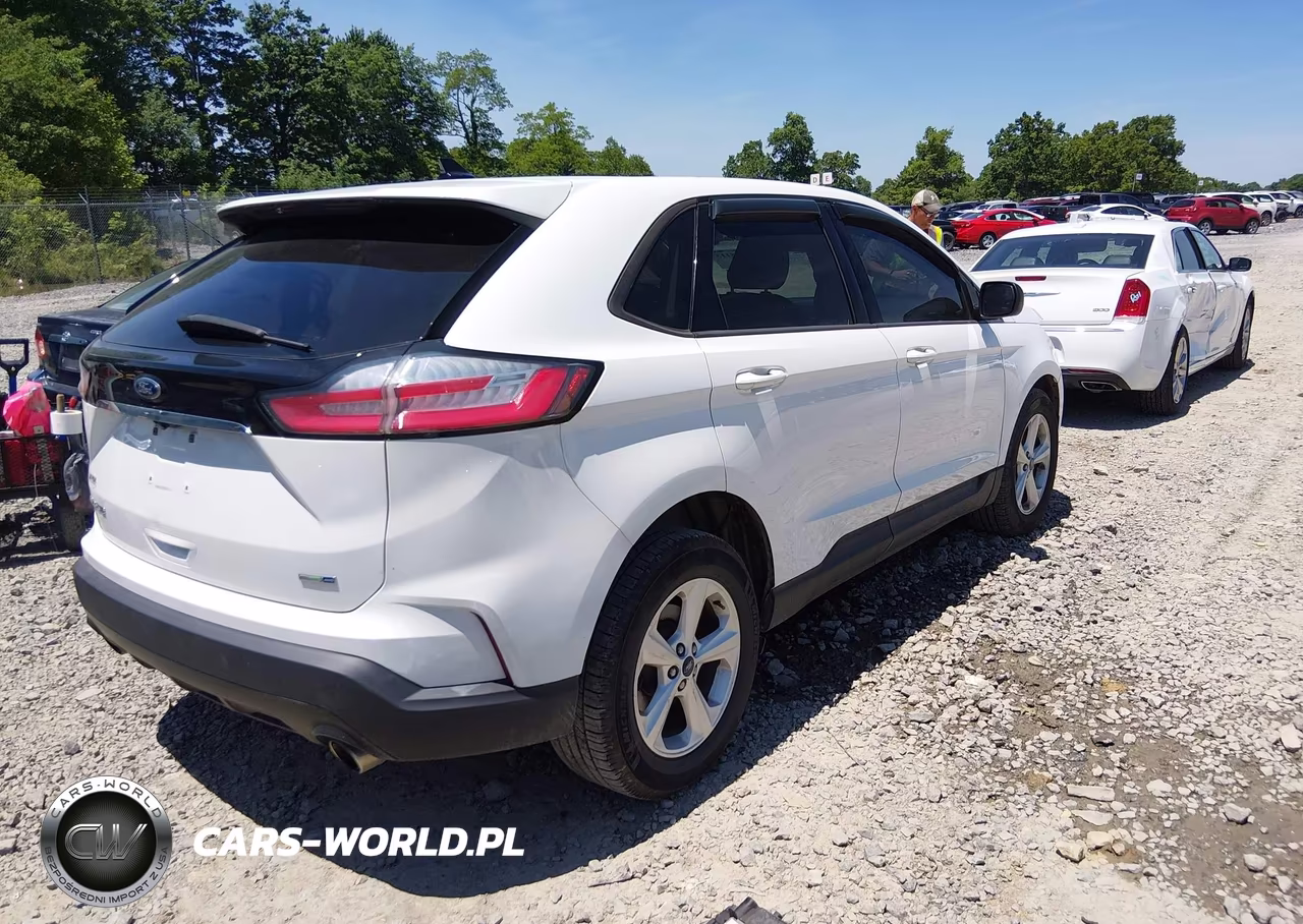 2019 Ford Edge Se VIN:2FMPK4G9XKBB12466 - 4