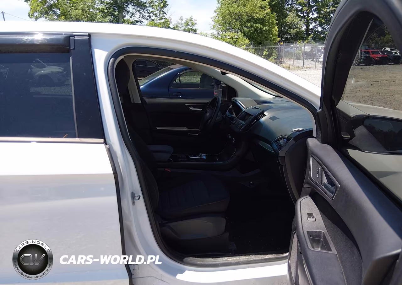 2019 Ford Edge Se VIN:2FMPK4G9XKBB12466 - 5