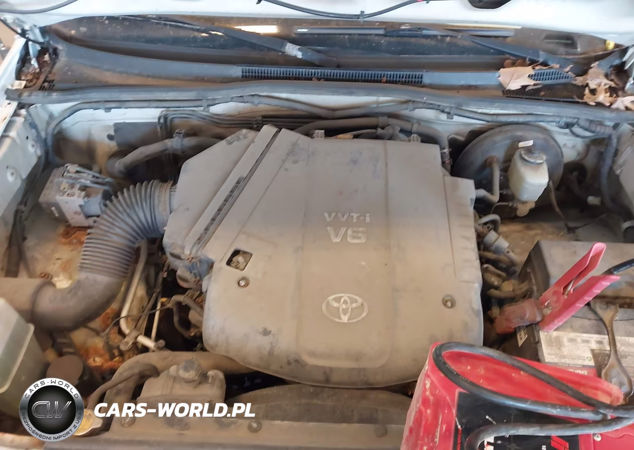 2008 Toyota Tacoma Base V6 VIN:5TEUU42N98Z471842 - 10