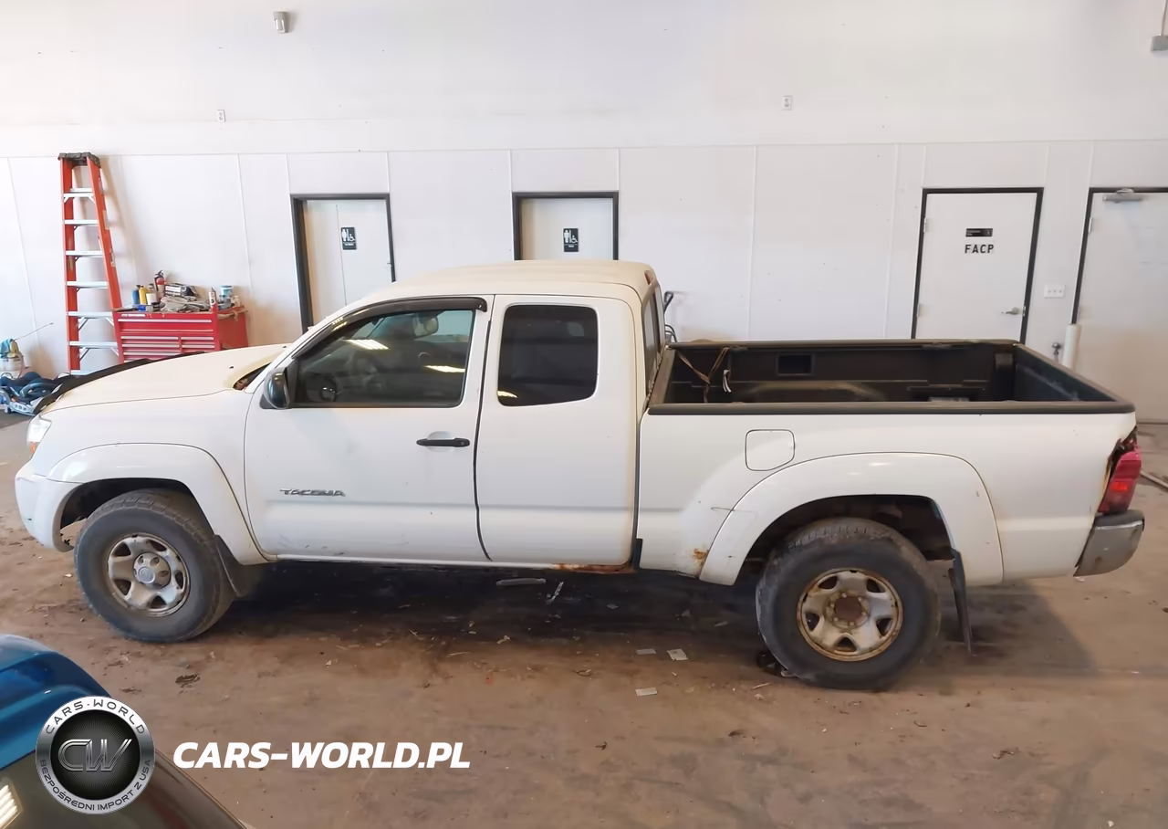 2008 Toyota Tacoma Base V6 VIN:5TEUU42N98Z471842 - 14