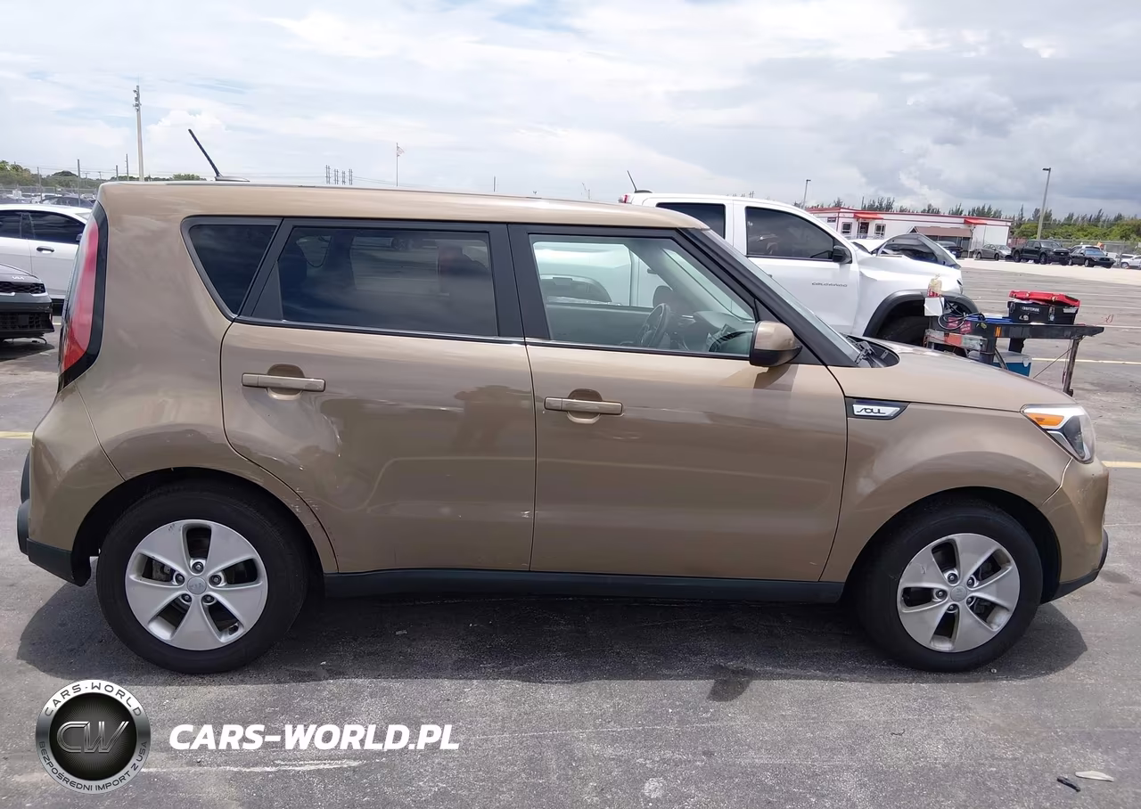 2015 Kia Soul VIN:KNDJN2A27F7189361 - 13