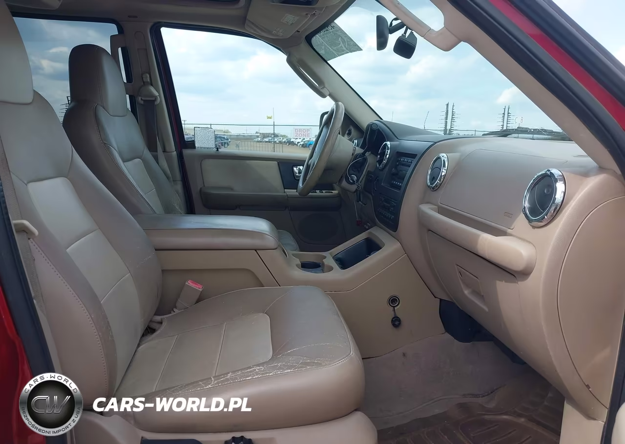 2005 Ford Expedition Eddie Bauer-King Ranch VIN:1FMFU18525LA51067 - 5