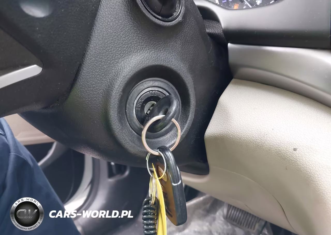 2020 Hyundai Elantra Sel VIN:5NPD84LF3LH508441 - 11