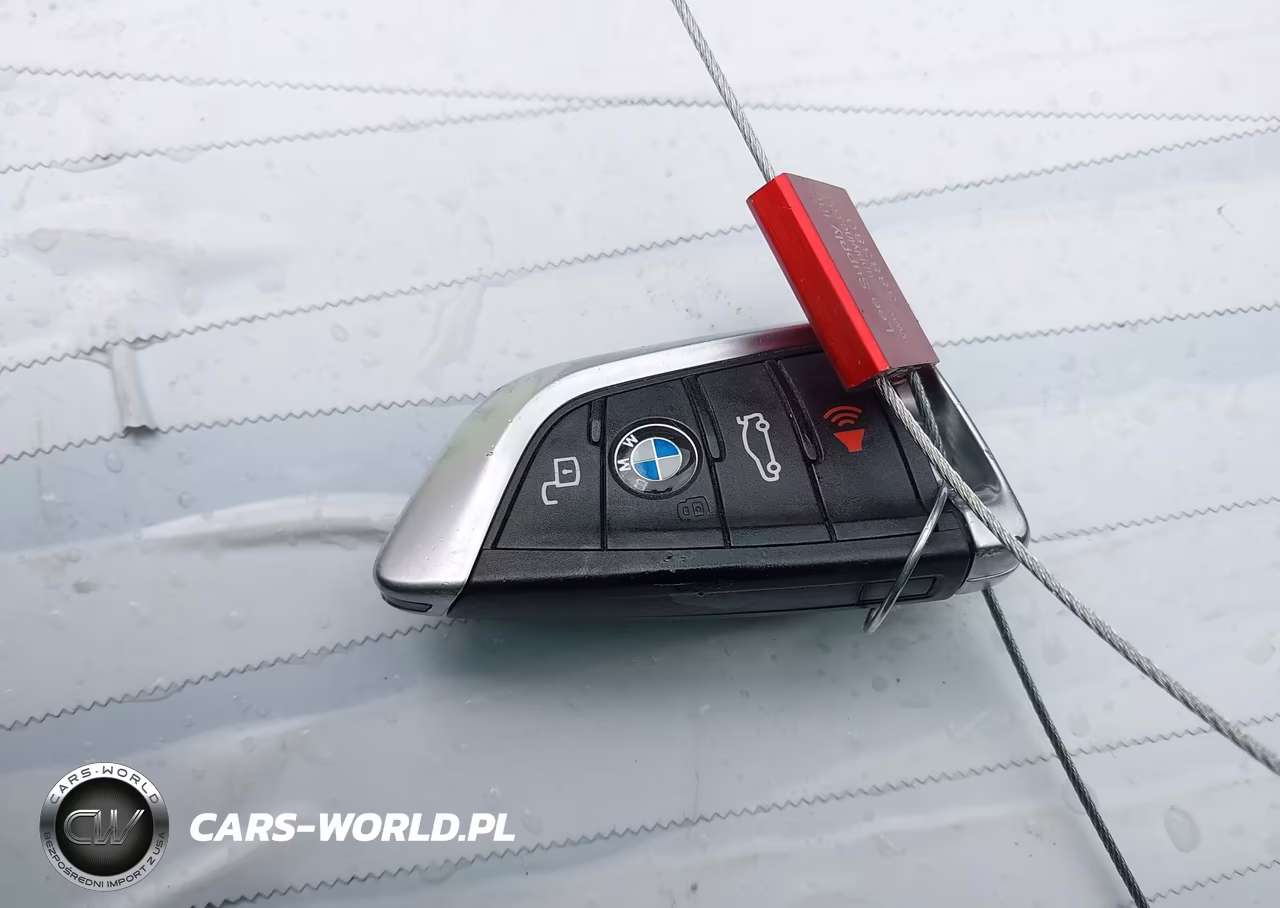 2024 BMW M3 VIN:WBS53AY05RFR52311 - 11