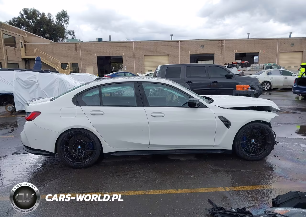 2024 BMW M3 VIN:WBS53AY05RFR52311 - 14