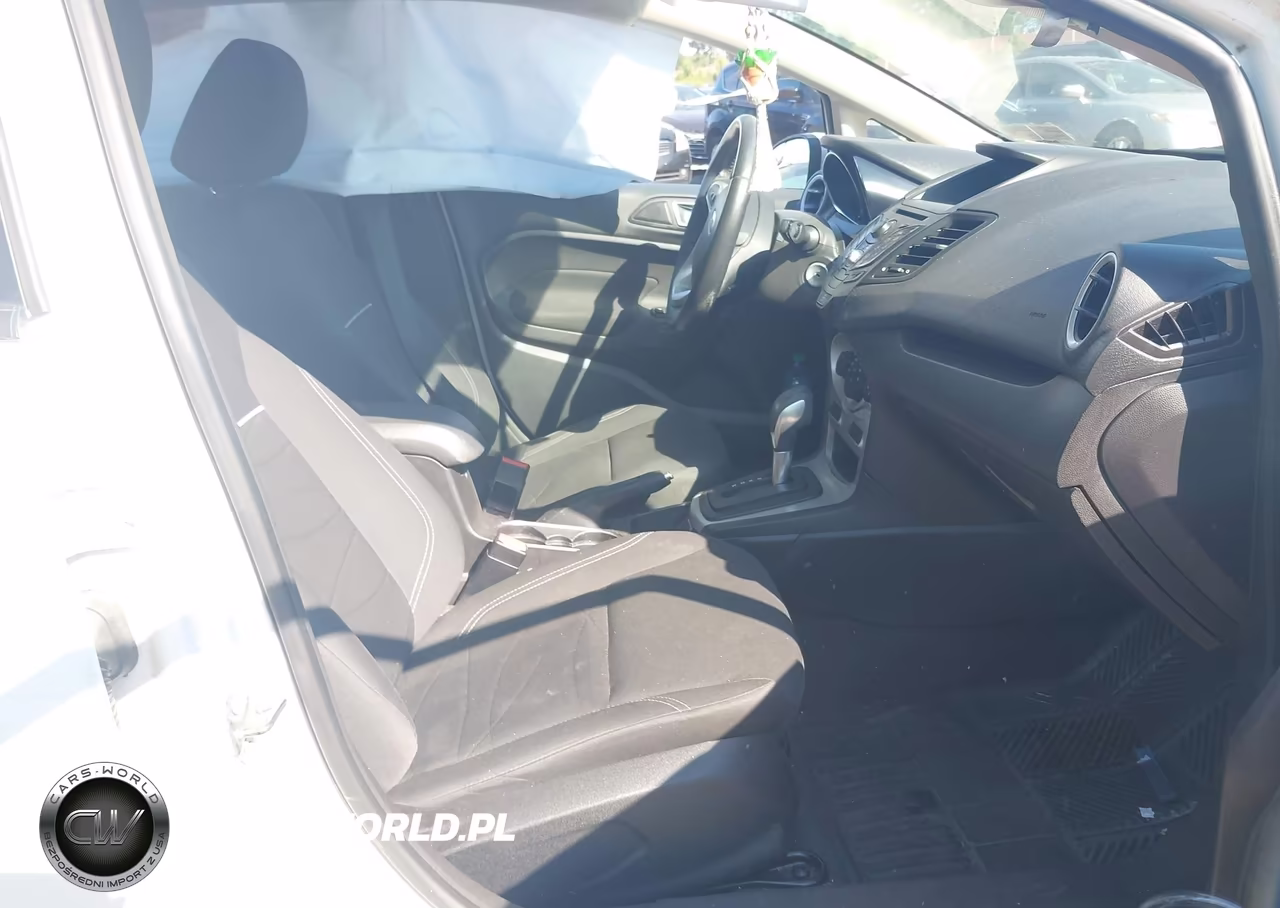 2014 Ford Fiesta Se VIN:3FADP4EJ8EM244205 - 5