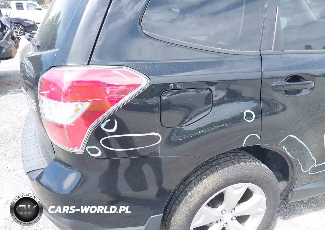 2015 Subaru Forester 2.5I Premium VIN:JF2SJADC5FH818352 - 18