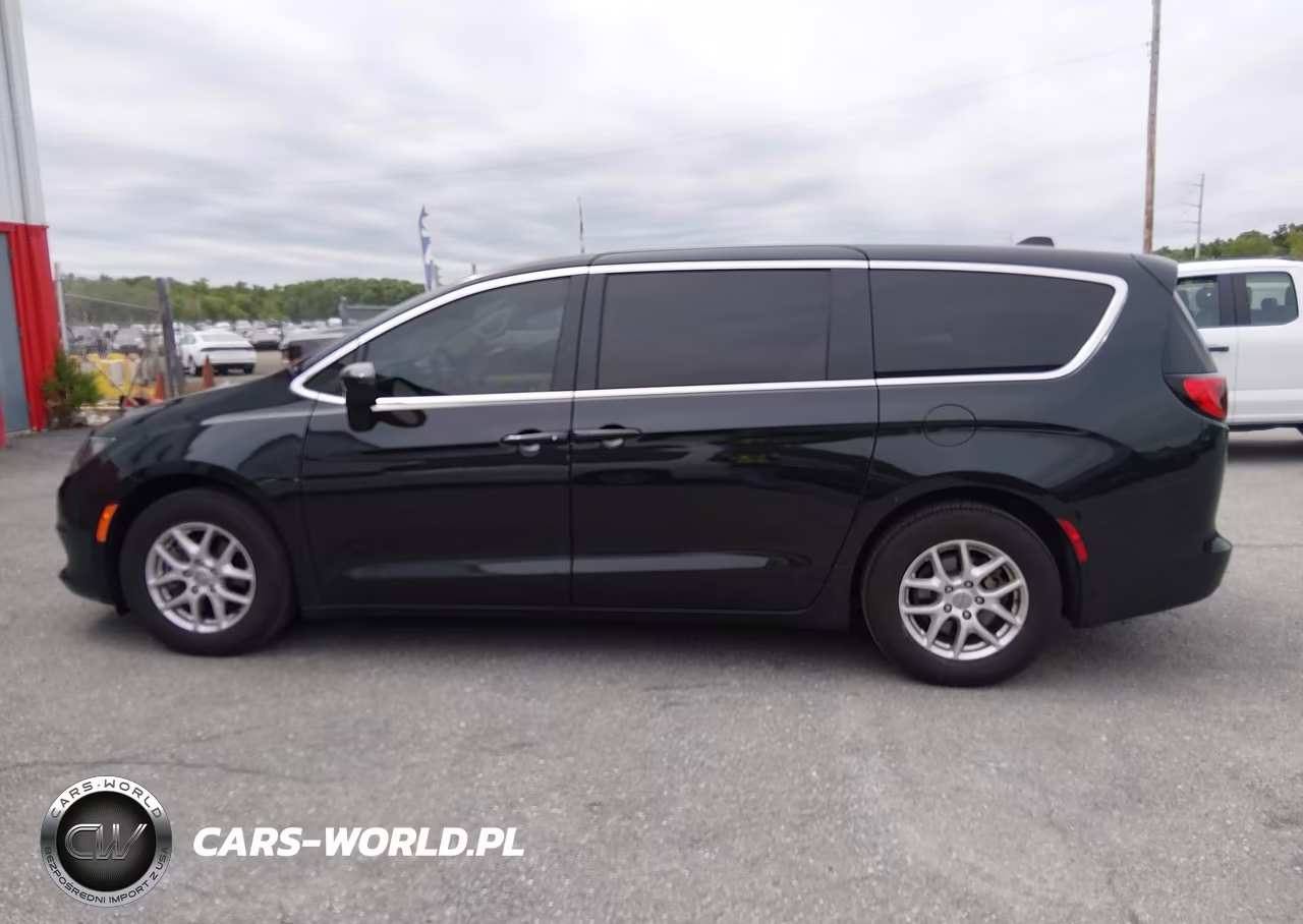 2020 Chrysler Voyager Lx VIN:2C4RC1CG1LR248264 - 14