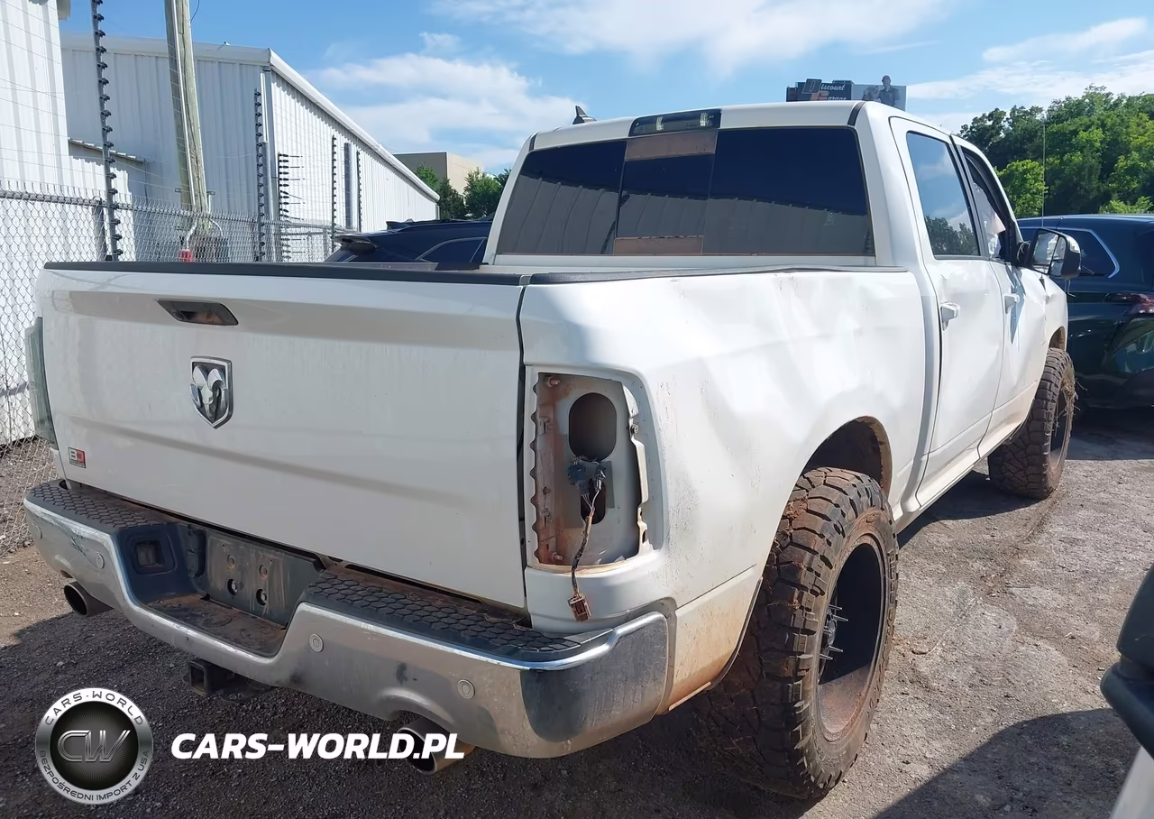 2019 Ram 1500 Classic Big Horn 4X4 5'7 Box VIN:1C6RR7LT1KS558580 - 4