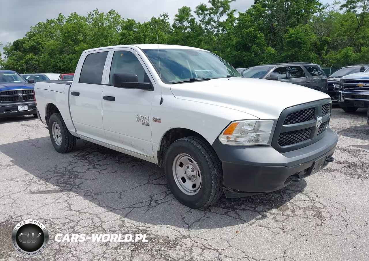 2021 Ram 1500 Classic Tradesman 4X4 5'7 Box – zdjęcie 1 z 18