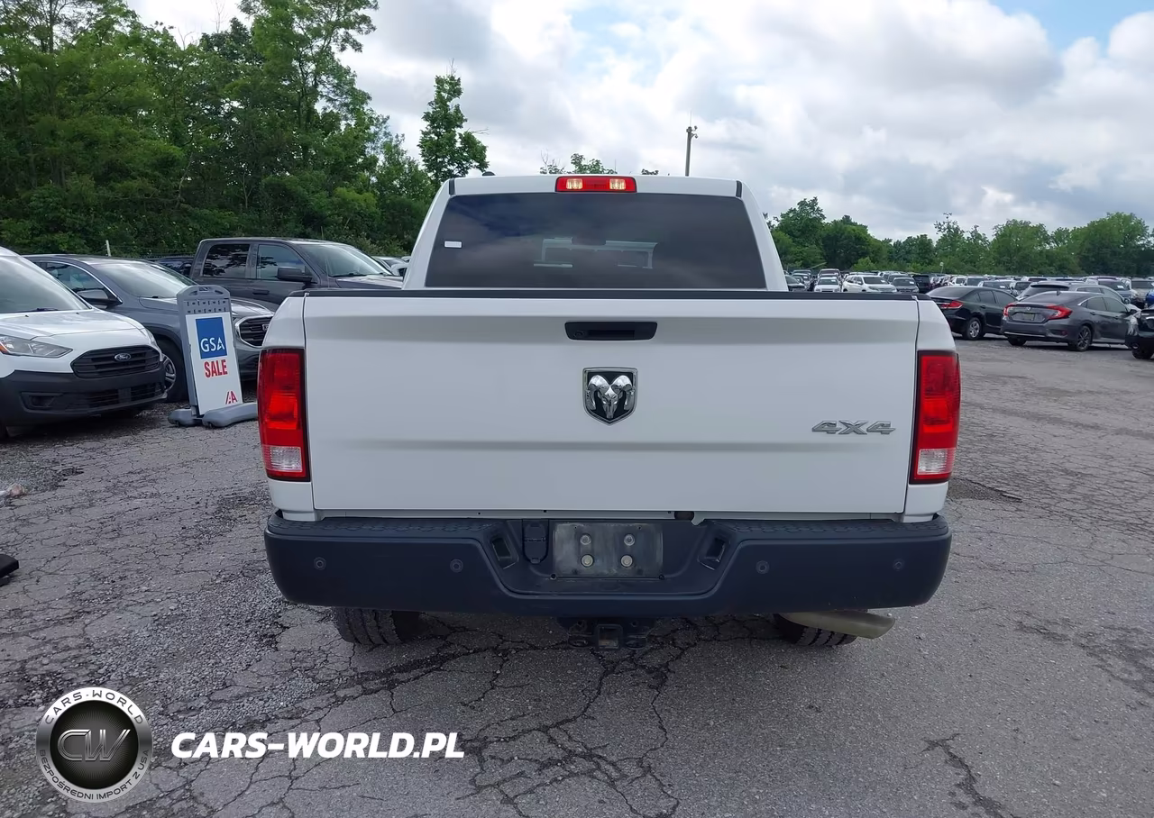 2021 Ram 1500 Classic Tradesman 4X4 5'7 Box VIN:1C6RR7KT6MS569241 - 18