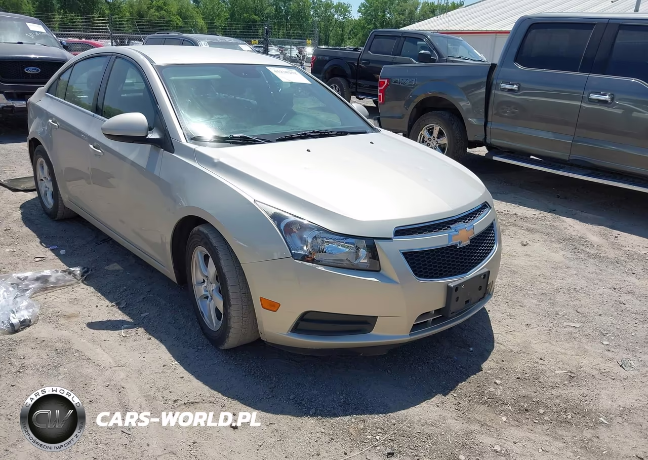 2013 Chevrolet Cruze 1Lt Auto – zdjęcie 1 z 16