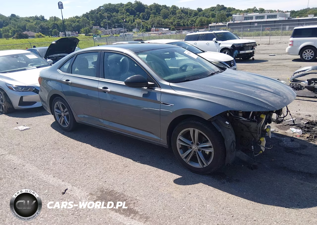 2021 Volkswagen Jetta 1.4T R-Line-1.4T S-1.4T Se – zdjęcie 1 z 17