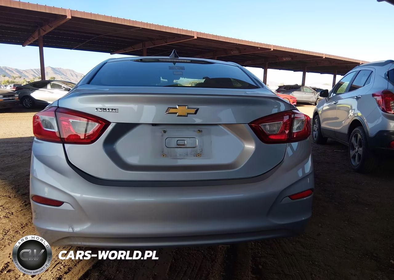 2018 Chevrolet Cruze Ls Auto VIN:1G1BC5SM4J7233541 - 16