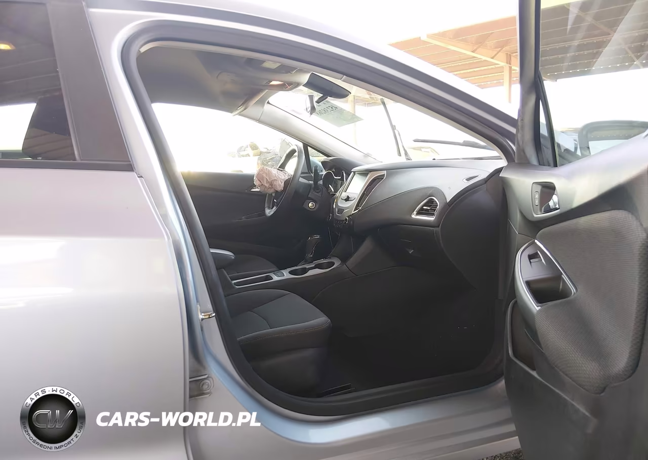 2018 Chevrolet Cruze Ls Auto VIN:1G1BC5SM4J7233541 - 5
