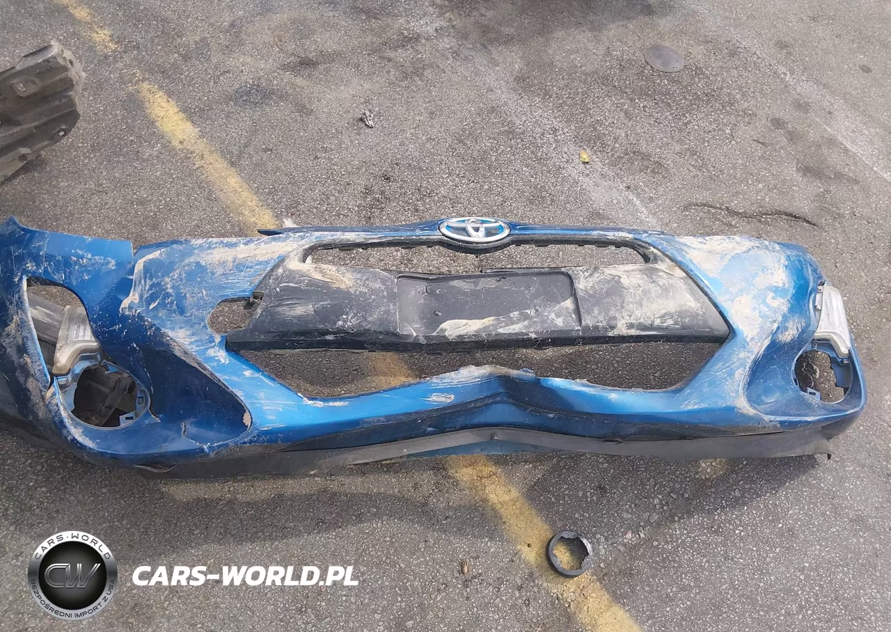 2015 Toyota Prius C Two VIN:JTDKDTB34F1115189 - 12