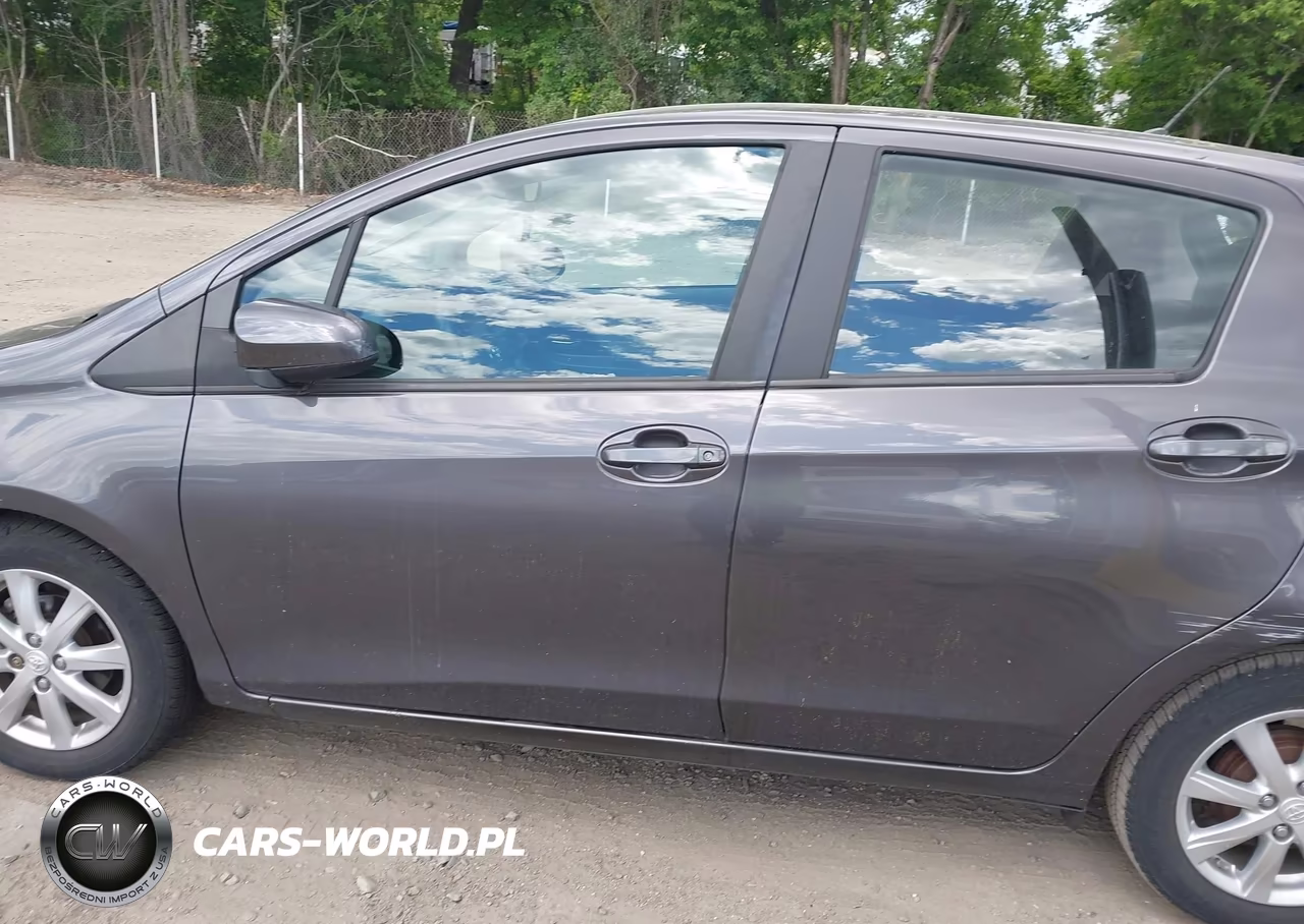 2016 Toyota Yaris Le VIN:VNKKTUD3XGA064442 - 14