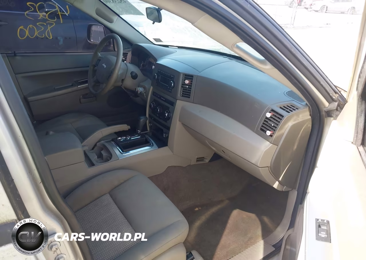 2007 Jeep Grand Cherokee Laredo VIN:1J8GR48K97C513766 - 5