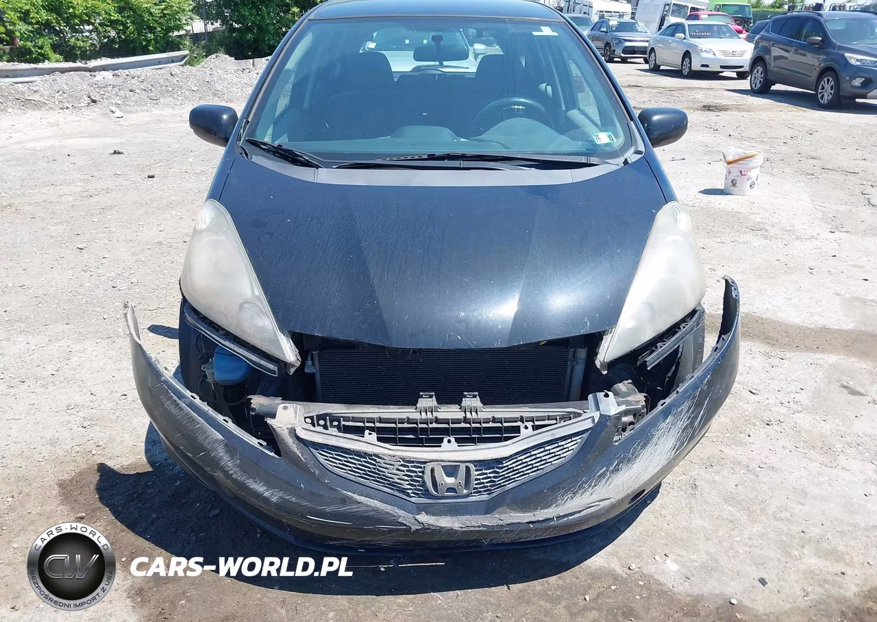 2012 Honda Fit VIN:JHMGE8H30CS008121 - 11