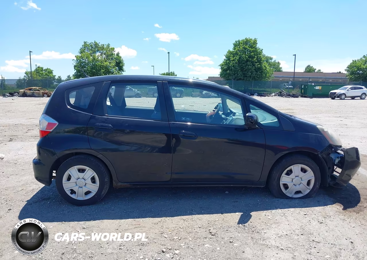 2012 Honda Fit VIN:JHMGE8H30CS008121 - 12