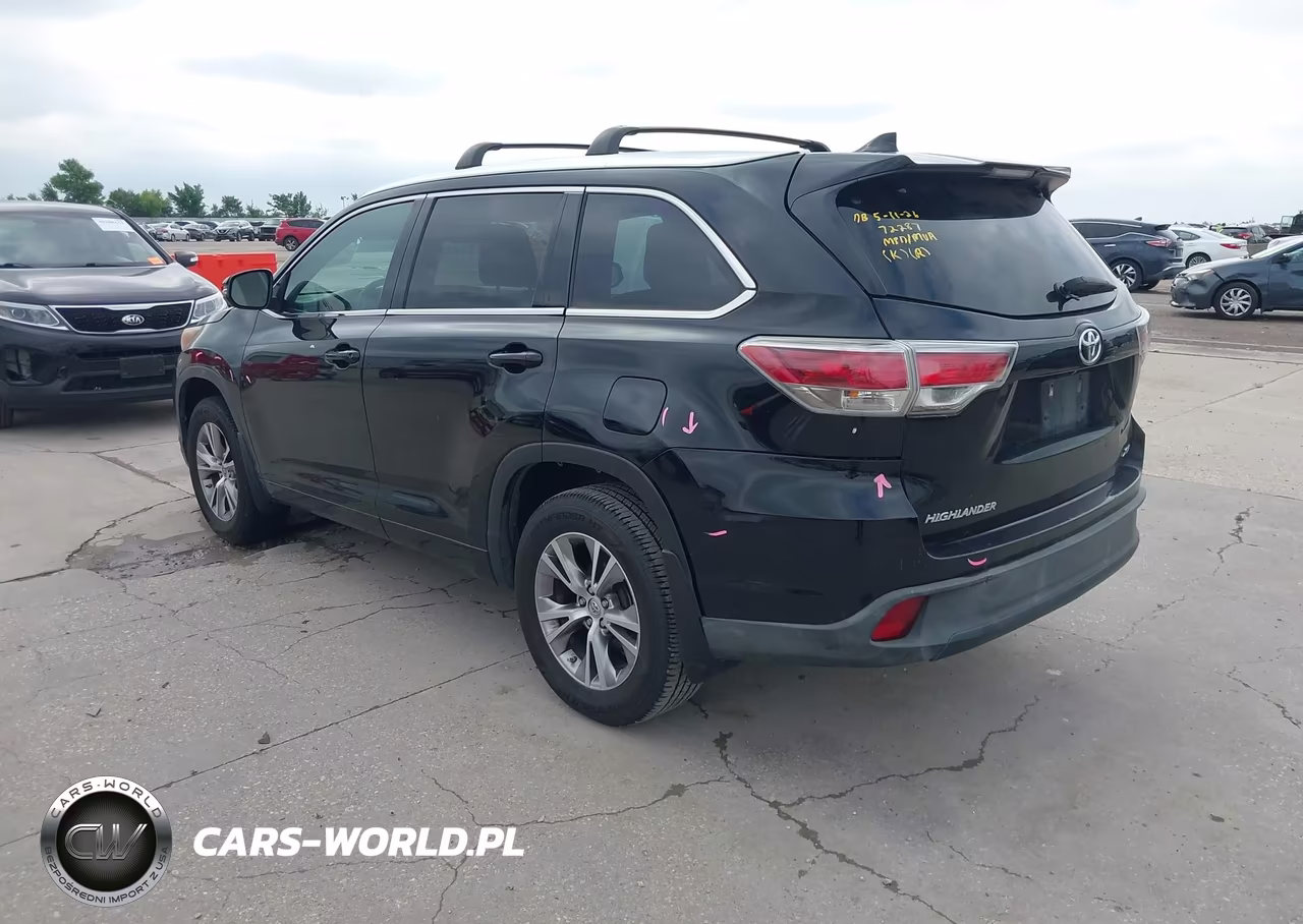 2015 Toyota Highlander Xle V6 VIN:5TDKKRFH9FS087214 - 3