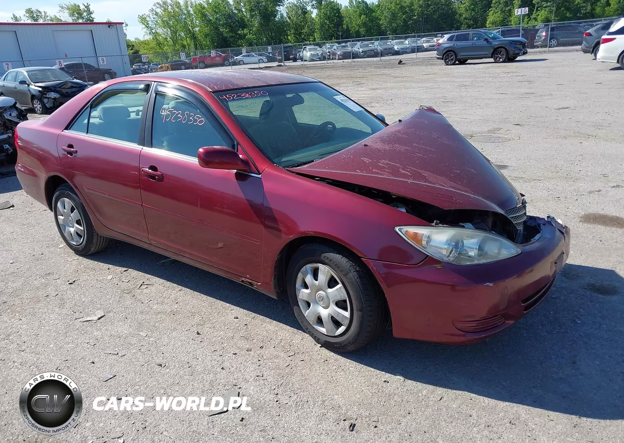 2004 Toyota Camry Le