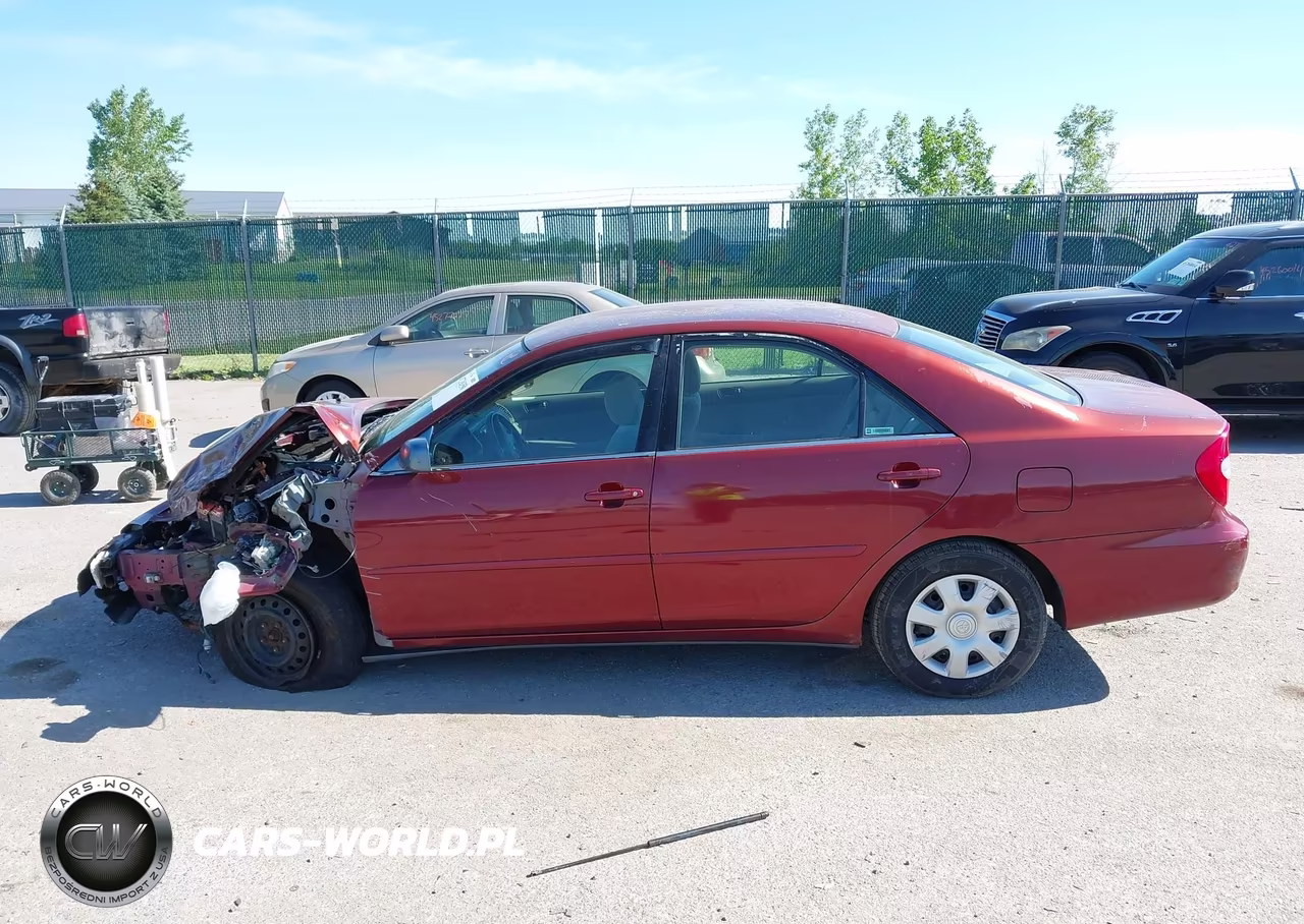 2004 Toyota Camry Le VIN:4T1BE32K24U361640 - 14