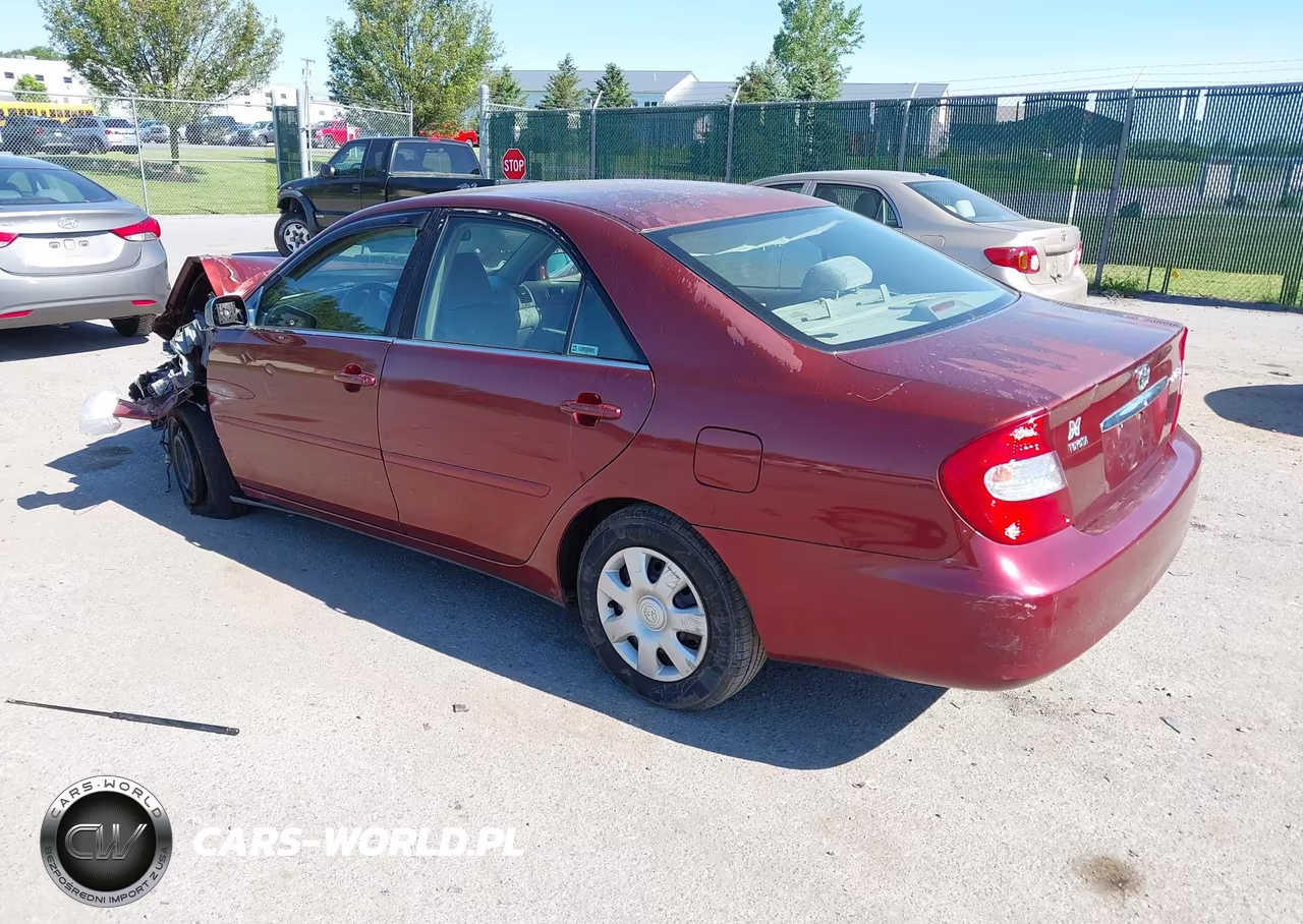 2004 Toyota Camry Le VIN:4T1BE32K24U361640 - 3