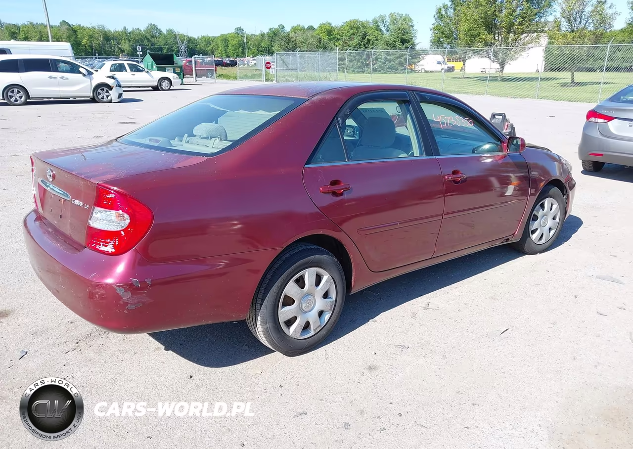 2004 Toyota Camry Le VIN:4T1BE32K24U361640 - 4