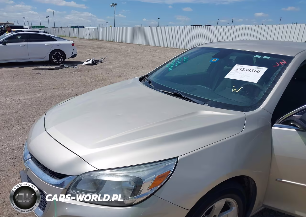 2015 Chevrolet Malibu Ls VIN:1G11B5SL2FF181085 - 12