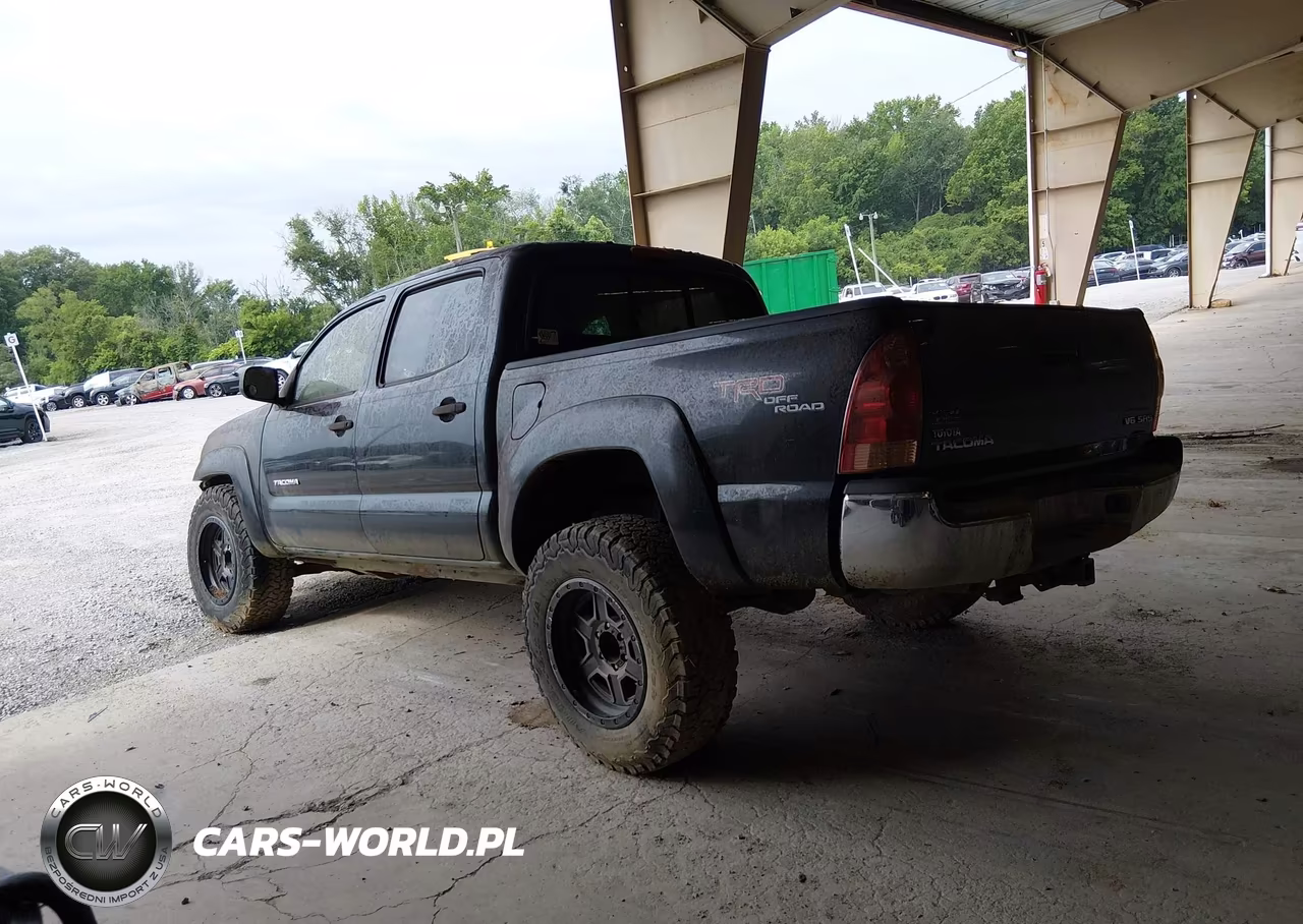 2006 Toyota Tacoma Base V6 VIN:5TELU42N26Z250138 - 3