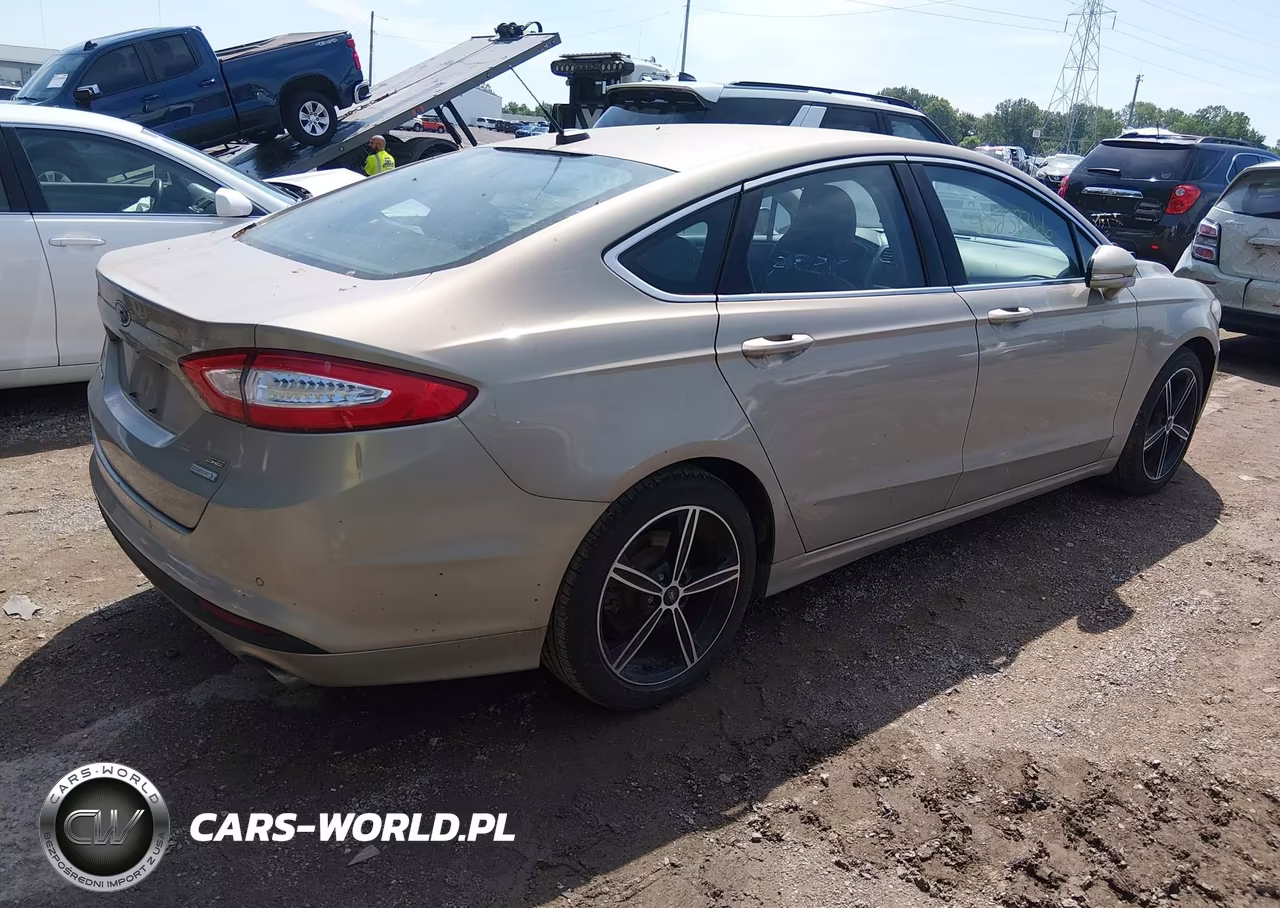 2015 Ford Fusion Se VIN:3FA6P0HD9FR244385 - 4