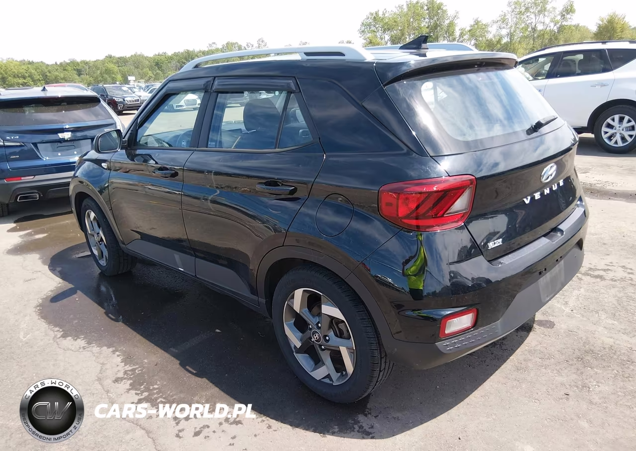 2021 Hyundai Venue Sel VIN:KMHRC8A35MU071744 - 3