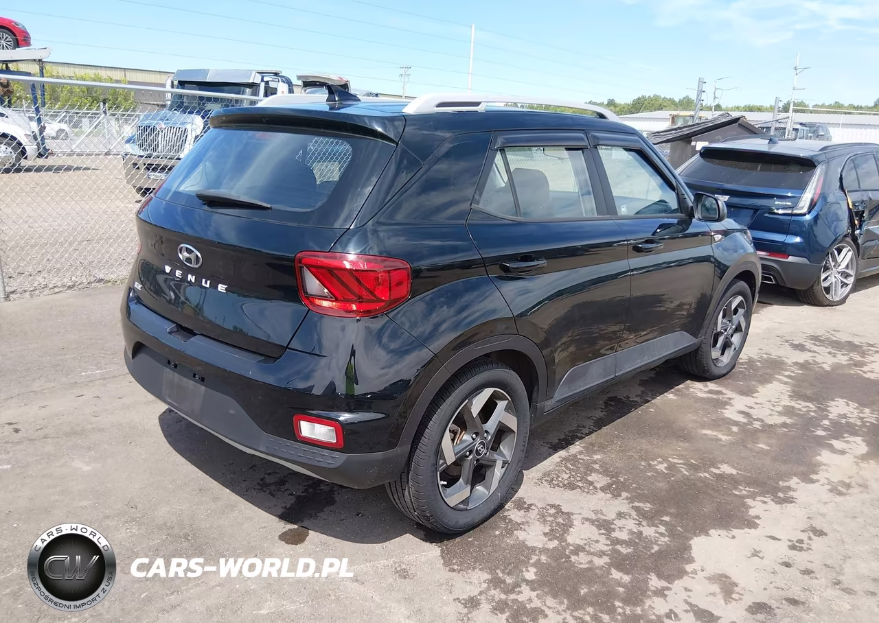 2021 Hyundai Venue Sel VIN:KMHRC8A35MU071744 - 4